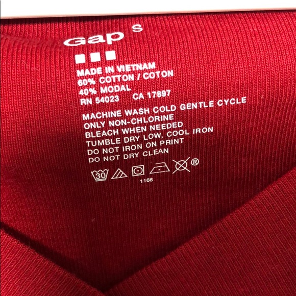 GAP factory LS red shirt *S* - Picture 2 of 4